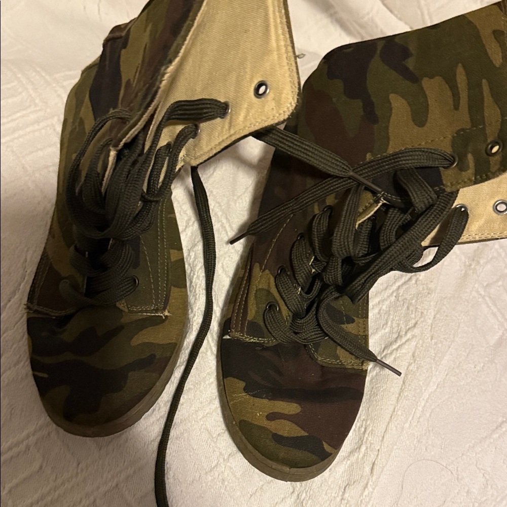 Camouflage High-Top Sneakers